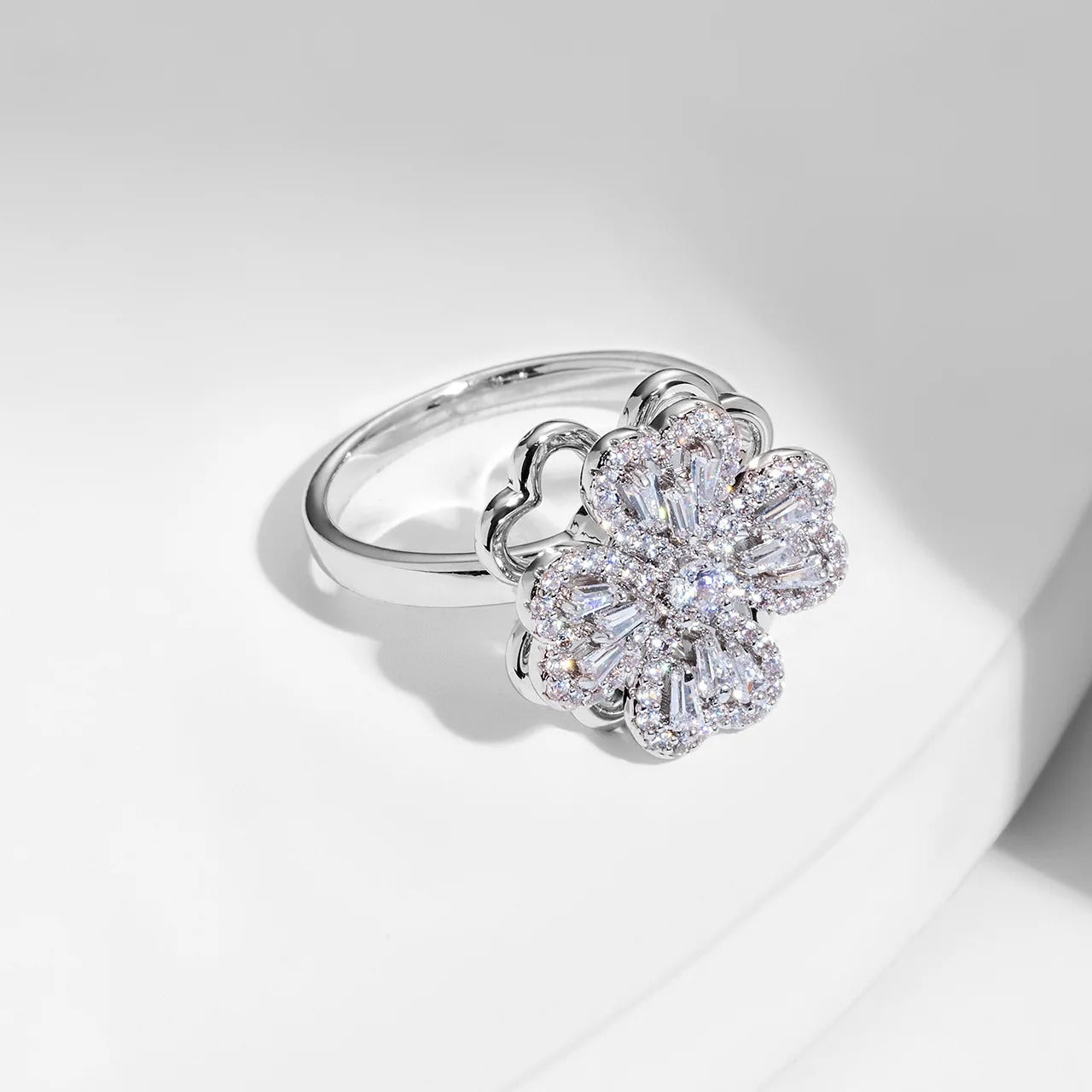 Elegant Flower-Shaped Diamond Ring | Sparkling Silver Jewelry for Women